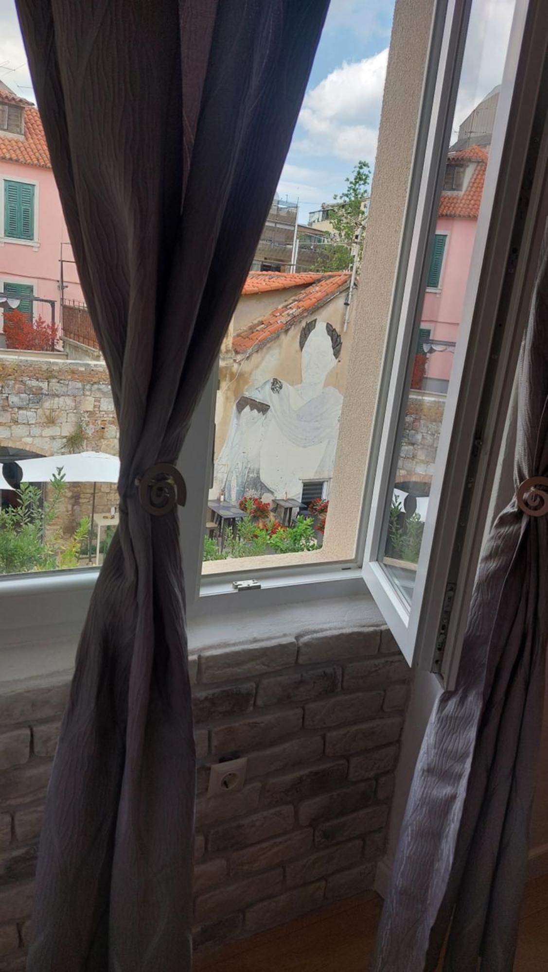 R&E Apartment Split Eksteriør bilde